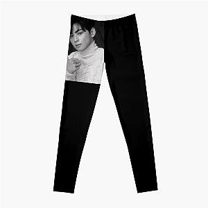 Cha Eun Woo - V5 Leggings