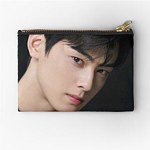 Cha Eun Woo - V10 Zipper Pouch