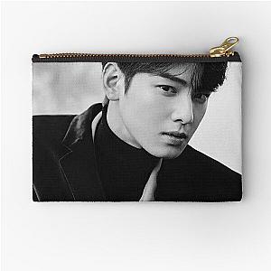 Cha Eun Woo - V12 Zipper Pouch