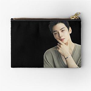 Cha Eun Woo - V22 Zipper Pouch