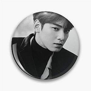 Cha Eun Woo - V12 Pin