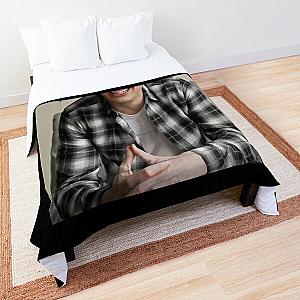 Music - Charlie puth Comforter