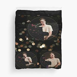 Music - Charlie puth Duvet Cover