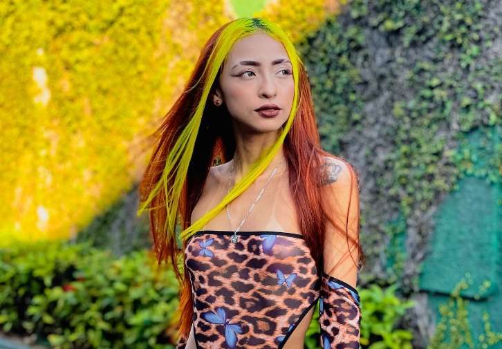 Discover Ruivinha De Marte's Official Merch: Wear the Vibe!