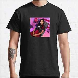 Chicalive Limited Collection Chicalive T-Shirts