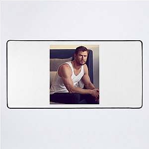 Chris Hemsworth Hollywood's Aussie Star Chris Hemsworth Mouse Pads