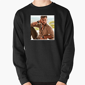 Chris Hemsworth Always Strong, Always Iconic Chris Hemsworth Sweatshirts
