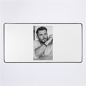 Chris Hemsworth Marvel's Mightiest Avenger Chris Hemsworth Mouse Pads