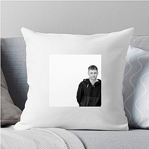 Chris Matthews The Hardball Host Chris Matthews Pillows Cover