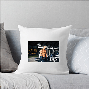 Doesn’t Quit Christian Guzman Christian Guzman Pillows Cover