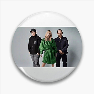 CHVRCHES 2025 PRESS SHOT CHVRCHES Pins