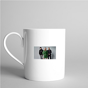 CHVRCHES 2025 PRESS SHOT CHVRCHES Mugs