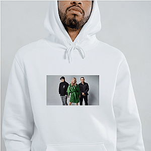 CHVRCHES 2025 PRESS SHOT CHVRCHES Hoodies