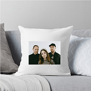 Inside CHVRCHES World CHVRCHES Pillows Cover
