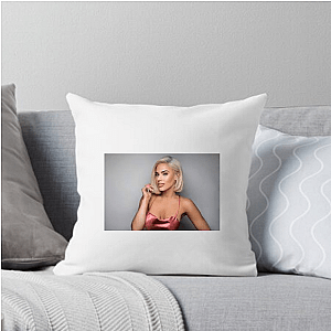 Wrestling Manager CJ Perry Cj Perry Pillows Cover