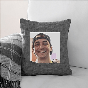 Cloakzy Victory Royale King Cloakzy Pillows Cover