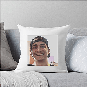 Cloakzy Victory Royale King Cloakzy Pillows Cover