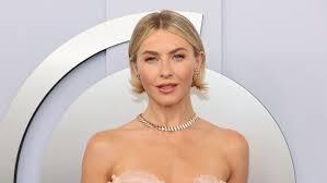 Julianne Hough's Official Shop: A Youtuber's Fashion Paradise!