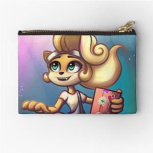 Coco Bandicoot 4 Zipper Pouch