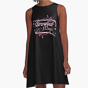 Crowbar Magic - Kawaii Pink Magical Girl Tool