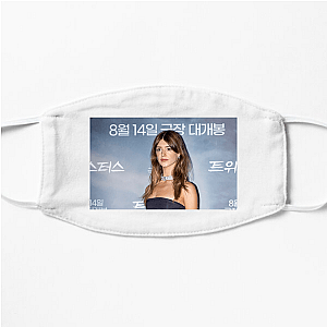 Edgar-Jones Walks With Meaning Daisy Edgar Jones Face Masks