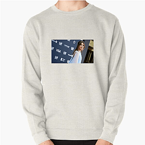 Daisy’s Smile Hides Stories Daisy Edgar Jones Sweatshirts