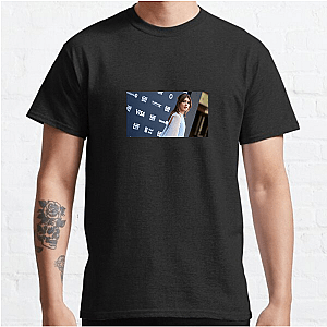 Daisy’s Smile Hides Stories Daisy Edgar Jones T-Shirts