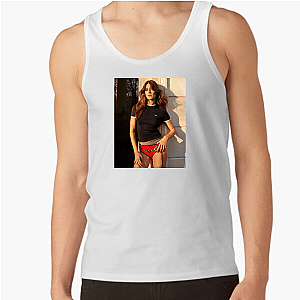 Edgar-Jones Is the Plot Twist Daisy Edgar Jones Tank Tops