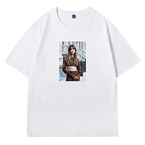 Her Pain Looks Pretty – Daisy Vibes Daisy Edgar Jones T-Shirts