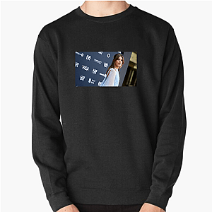 Daisy’s Smile Hides Stories Daisy Edgar Jones Sweatshirts