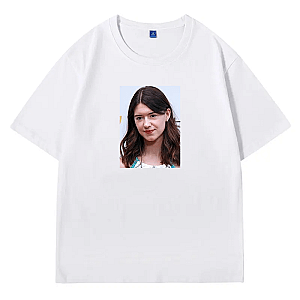 Soft Look. Strong Heart. Daisy. Daisy Edgar Jones T-Shirts