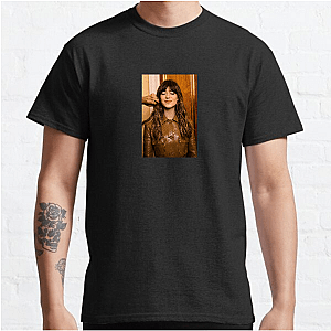 Daisy Mood: Cloudy & Bright Daisy Edgar Jones T-Shirts