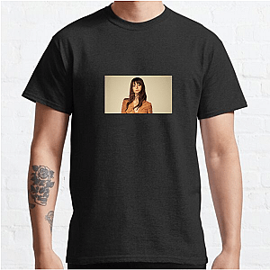 Daisy In Her Own Universe Daisy Edgar Jones T-Shirts
