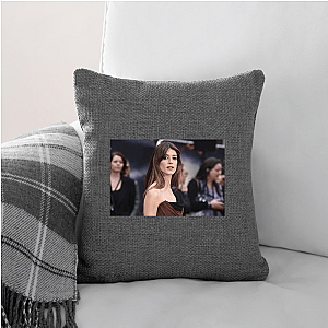 Still. Quiet. Daisy. Daisy Edgar Jones Pillows Cover