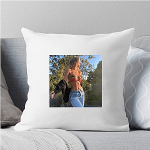 Daisy Keech Unforgettable Workouts Daisy Keech Pillows Cover