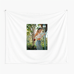 Daisy Keech The Queen Of Glutes Daisy Keech Tapestries