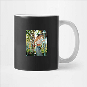 Daisy Keech The Queen Of Glutes Daisy Keech Mugs