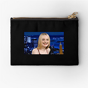 Classic Cool = Dakota Fanning Dakota Fanning Zipper Pouches