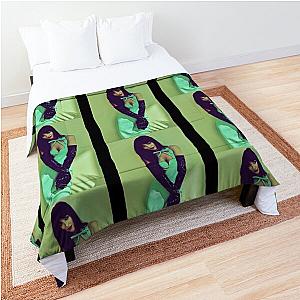 DAKOTA JOHNSON  Comforter