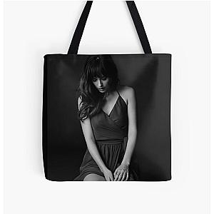  Dakota Johnson All Over Print Tote Bag