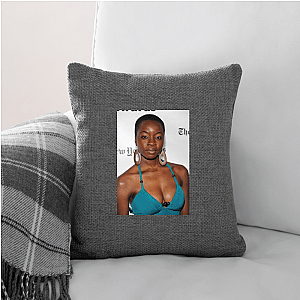 Danai Runs the Room Danai Gurira Pillows Cover