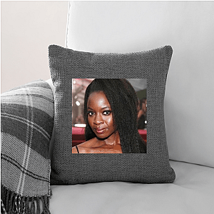 Gurira = Power in Motion Danai Gurira Pillows Cover