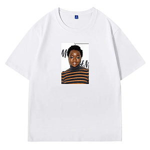She Walks Like She Knows Danai Gurira T-Shirts