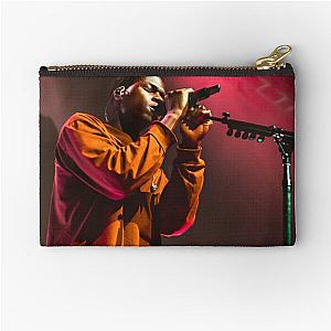 Daniel Caesar Concert Singing Aesthetic Print Zipper Pouch