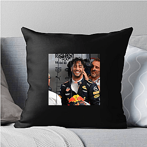 Daniel Ricciardo Always Smiling, Always Racing Daniel Ricciardo Pillows Cover