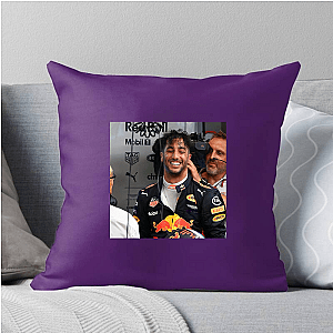 Daniel Ricciardo Always Smiling, Always Racing Daniel Ricciardo Pillows Cover