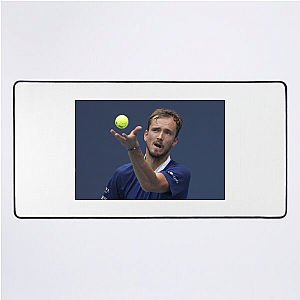 Break the Mold – Daniil Style Daniil Medvedev Mouse Pads