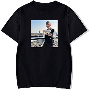 Entertainment Whiz Dan Rhodes T-Shirts
