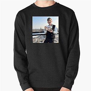 Entertainment Whiz Dan Rhodes Sweatshirts