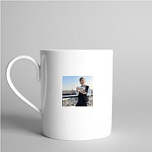 Entertainment Whiz Dan Rhodes Mugs